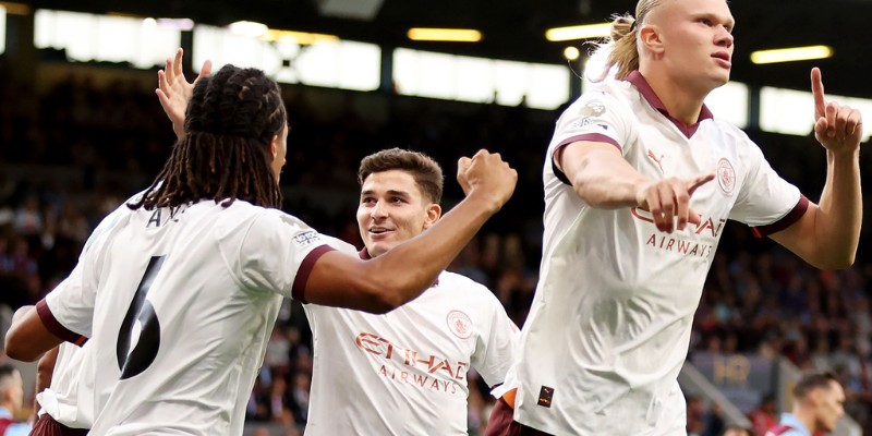 Nhận định phong độ Burnley vs Man City